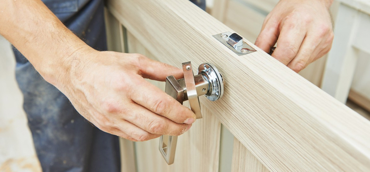 interior door repair Leesburg